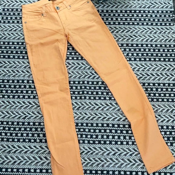 ✨2/20$✨ Skinny Stretch Peach Jeans - Picture 5 of 10